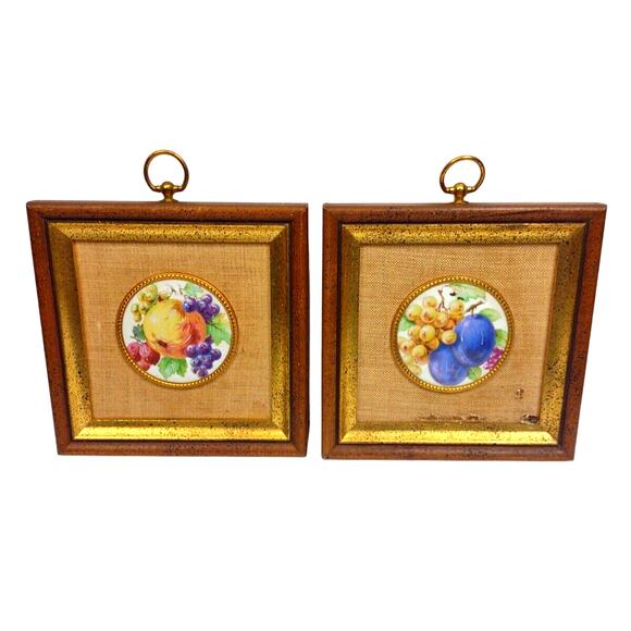 Vintage Pair B&S Creations NY Framed Wall Art Porcelain Cameos Gold Gilt 1940’s - Picture 10 of 10